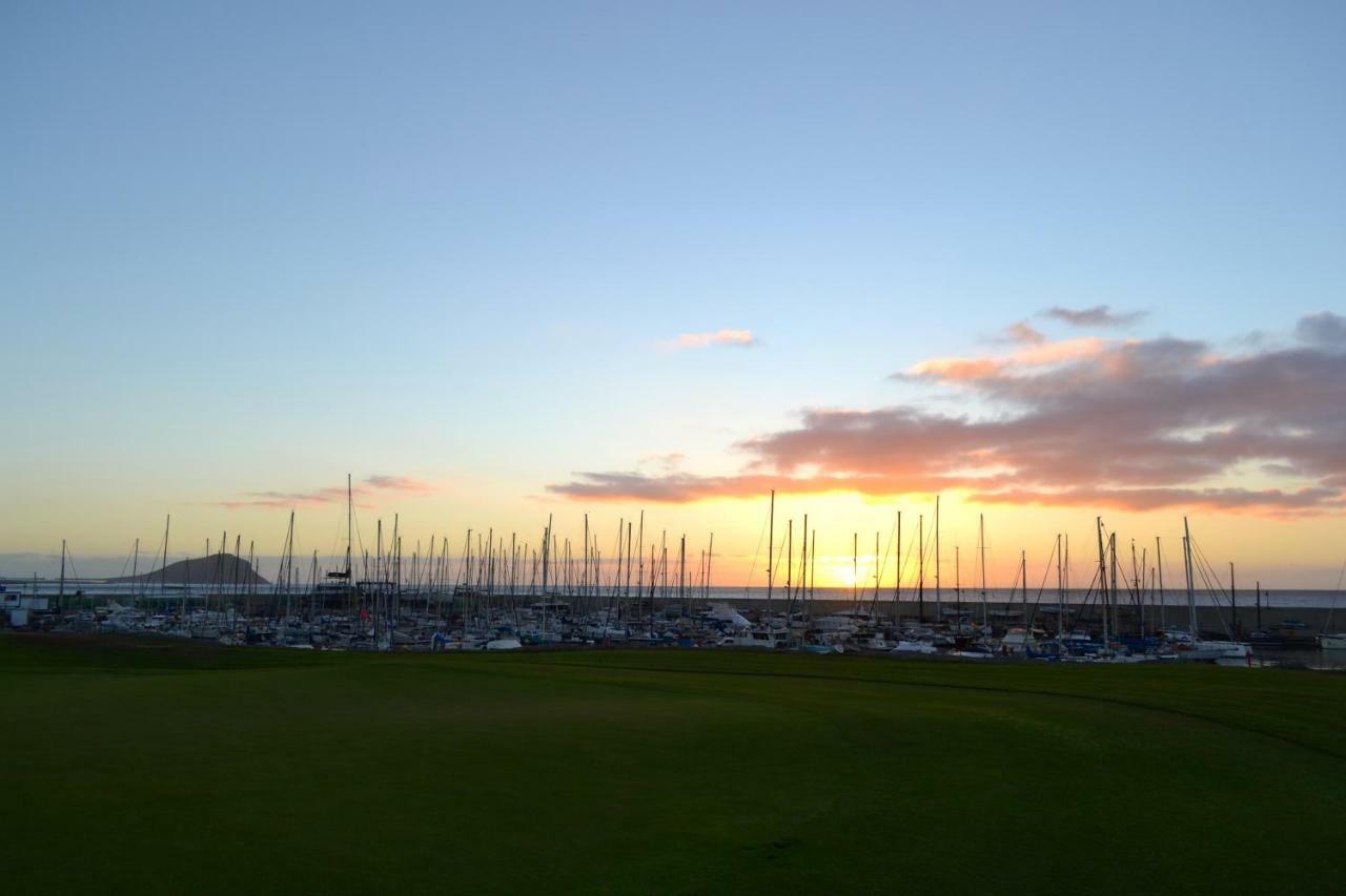 Marina View Daire San Miguel de Abona Dış mekan fotoğraf